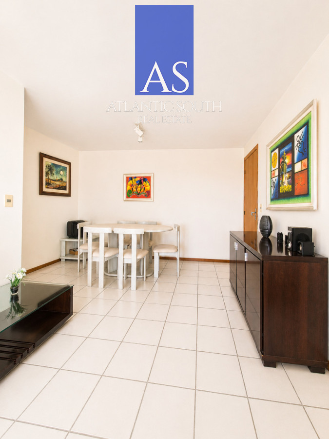 Apartamento ID.4735 - Apartamento de 2 Dormitorios con Terraza y cochera en Playa Mansa Punta del Este