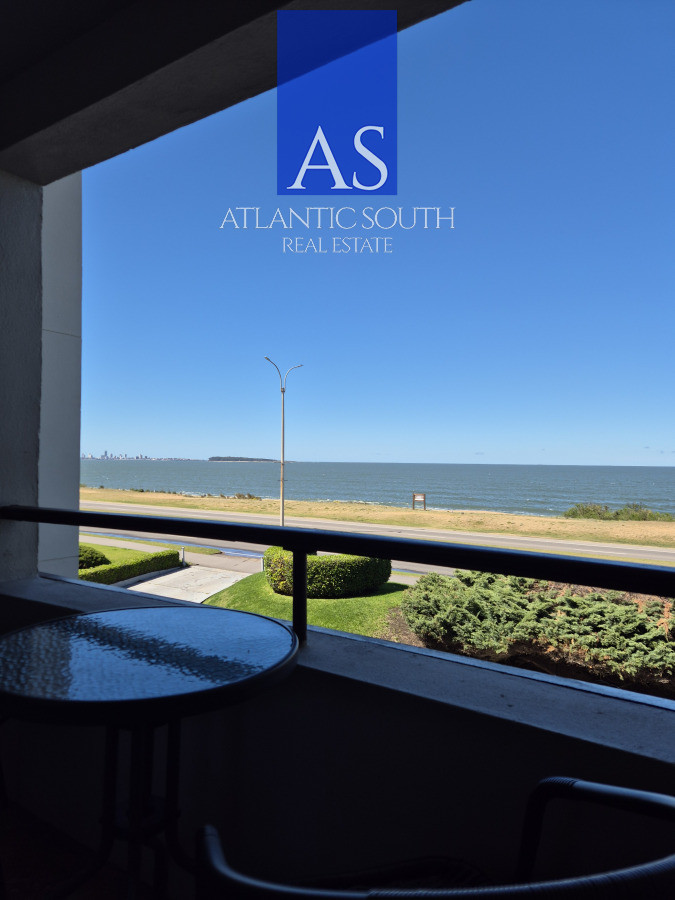 Apartamento ID.4284 - Apartamento reciclado 2 dormitorios frente al mar primera línea terraza cochera Playa Mansa Pinares