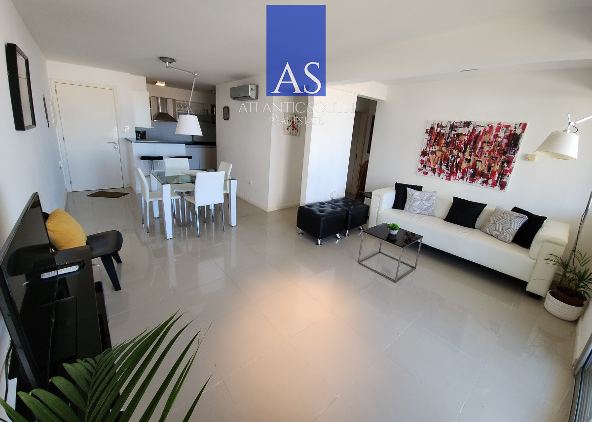 Apartamento ID.2612 - Apartamento 2 dormitorios en Playa Brava a 50mts del mar