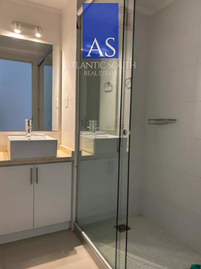 Apartamento ID.3462 - Oportunidad Moon Apartamento amplio y moderno 3 dormitorios y 3 baños con parrillero Punta del Este