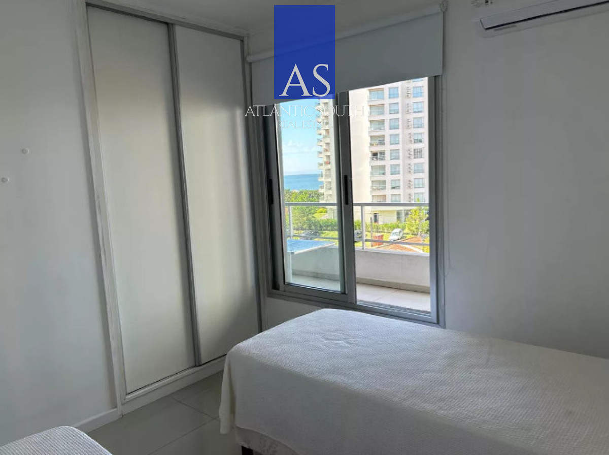 Apartamento ID.3462 - Oportunidad Moon Apartamento amplio y moderno 3 dormitorios y 3 baños con parrillero Punta del Este