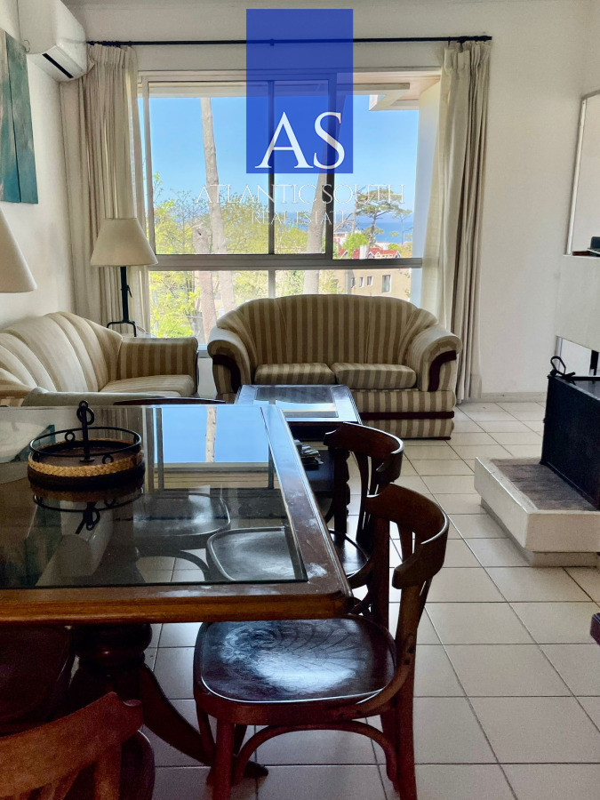Apartamento ID.4407 - Apartamento de 3 dormitorios con parrillero y estufa a leña Playa Mansa 