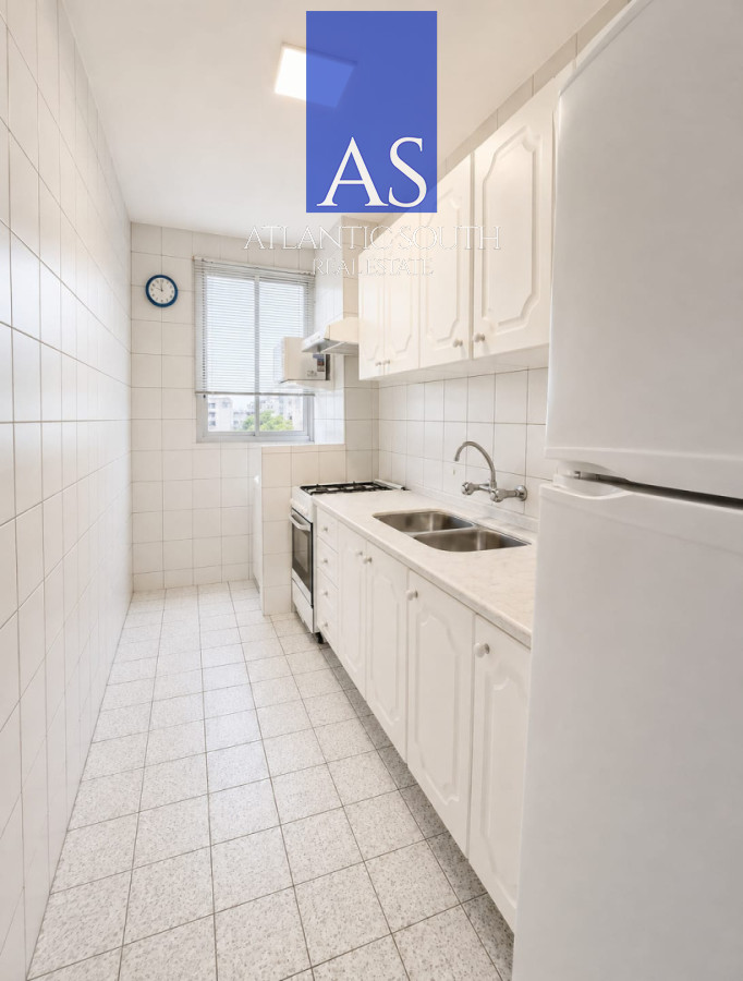 Apartamento ID.4995 - Apartamento de 2 dormitorios con parrillero propio y vista al mar en Punta del Este