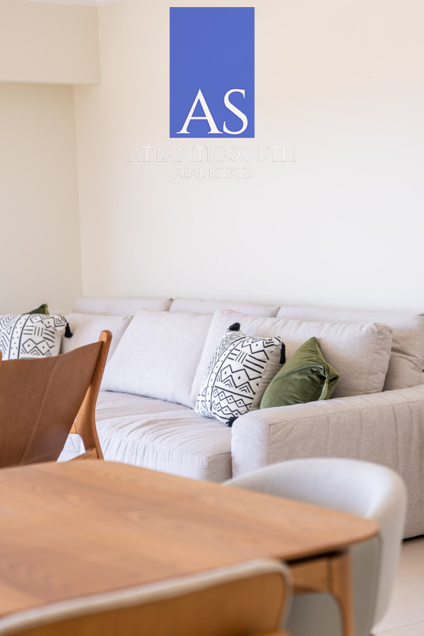 Apartamento ID.4135 - Apartamento 4 dormitorios frente al mar Playa Mansa , Punta del Este 