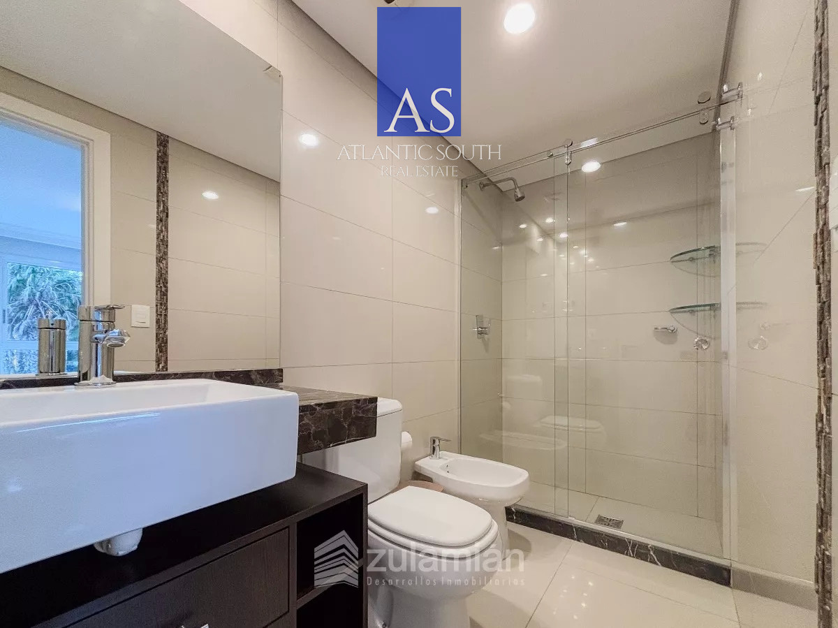 Apartamento ID.3691 - VENTA: APARTAMENTO 3 SUITES EN EDIFICIO CRUCEROS PLAYA MANSA