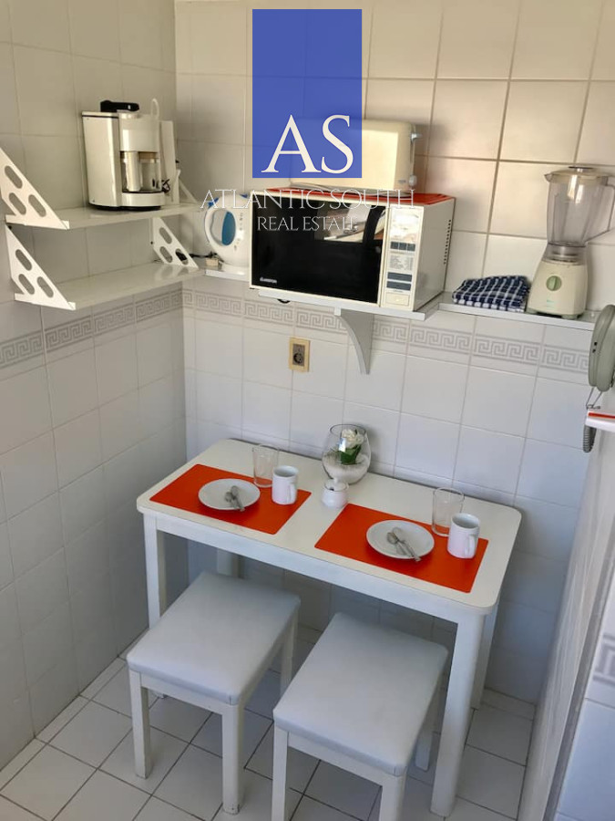 Apartamento ID.4093 - Apartamento de 2 dormitorios con vista al mar y garage en Península