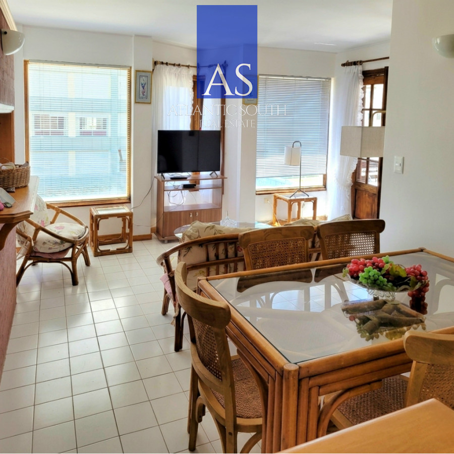 Apartamento ID.2590 - Apartamento 2 dormitorios con garage Península excelente ubicación