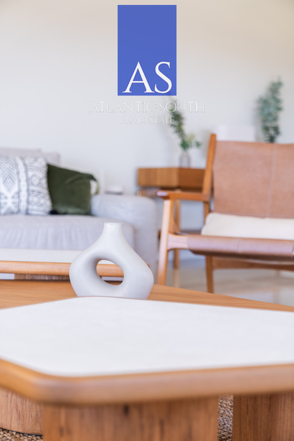 Apartamento ID.4135 - Apartamento 4 dormitorios frente al mar Playa Mansa , Punta del Este 