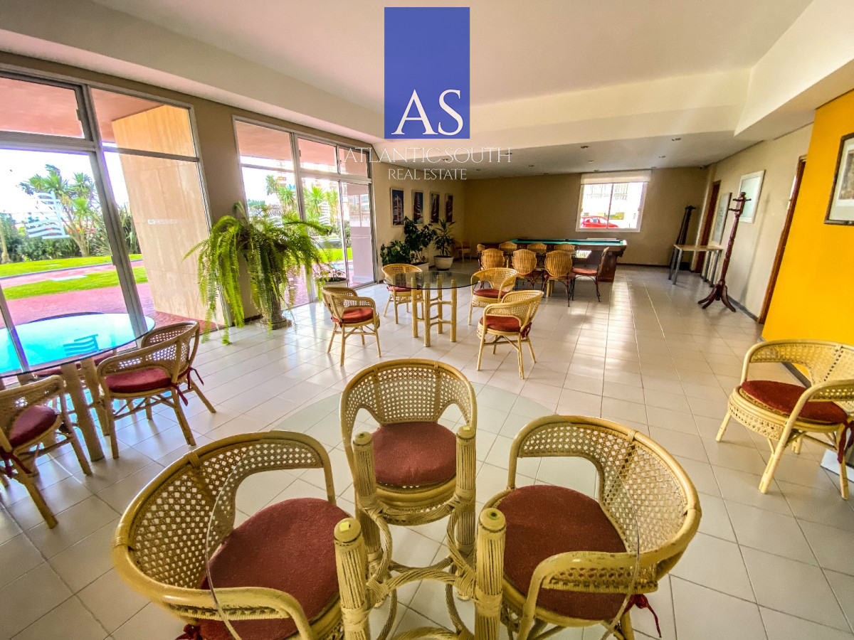 Apartamento ID.4308 - Apartamento de 3 dormitorios con servicios Playa Brava 