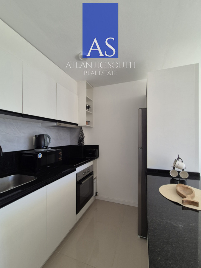 Apartamento ID.4457 - Venta apartamento 1 dormitorio casi a estrenar 200mts del mar Playa Mansa
