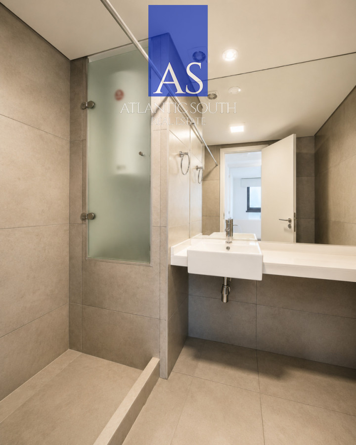 Apartamento ID.4879 - Apartamento a estrenar con vista al mar todos los servicios Playa Brava