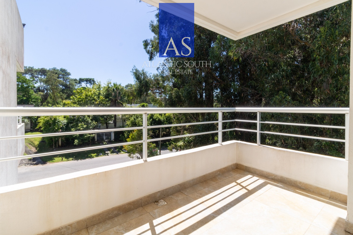 Apartamento ID.3399 - PENTHOUSE en el Golf 3 dormitorios 3 baños, gran barbacoa propia, garage y amenities