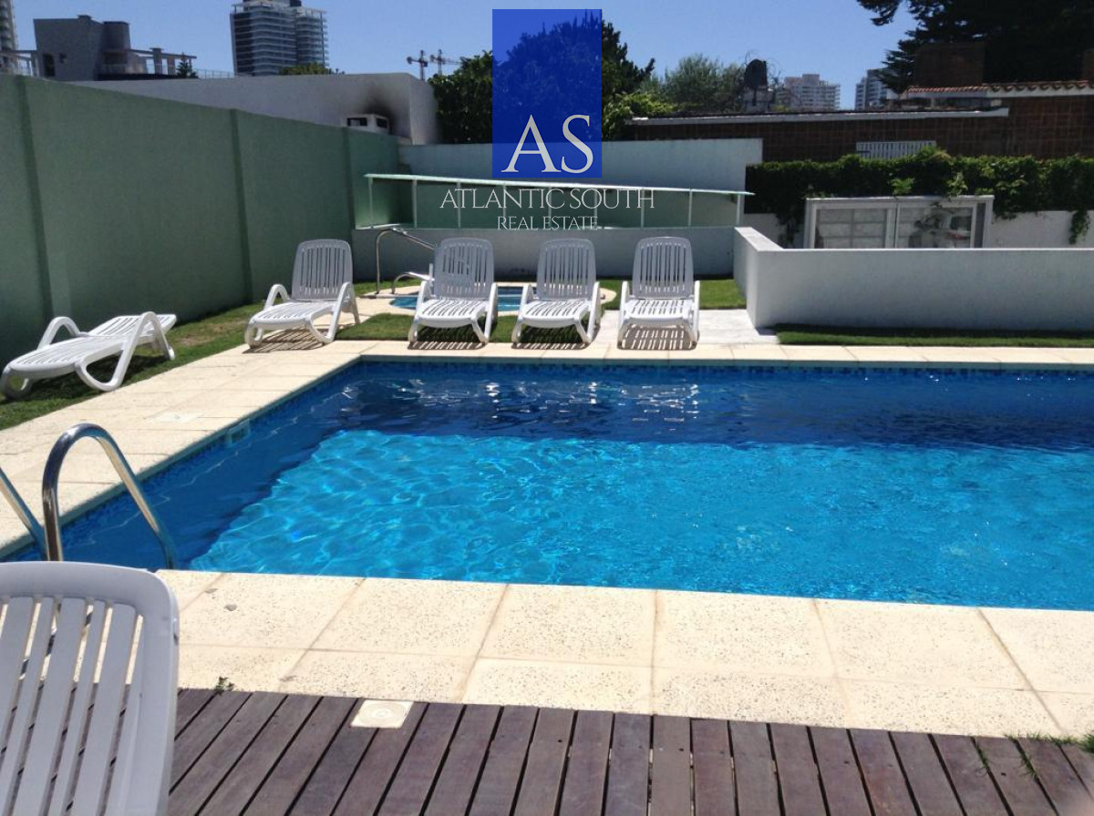 Apartamento ID.1320 - Apartamento de 2 dormitorios y 2 baños en Aidy Grill, Punta del Este