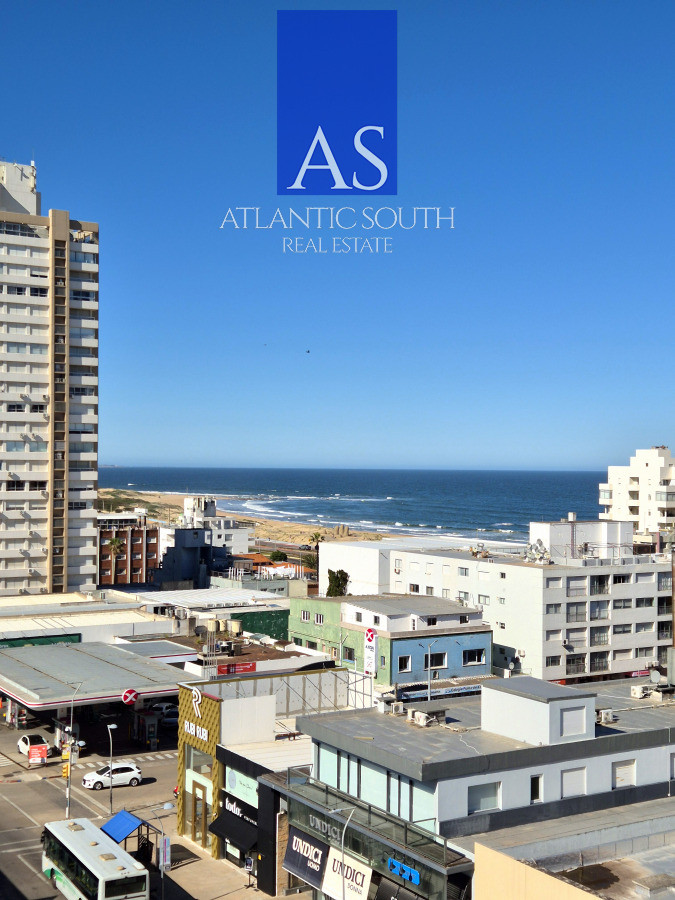Apartamento ID.4375 - Apartamento piso alto vista espectacular en venta de 2 dormitorios + Dependencia completa en Península Puerto Punta del Este