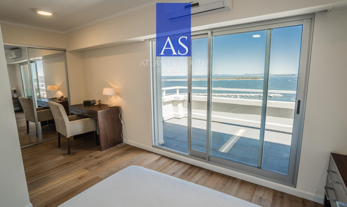 Apartamento ID.4965 - Apartamento a la venta en Punta del Este , Puerto!