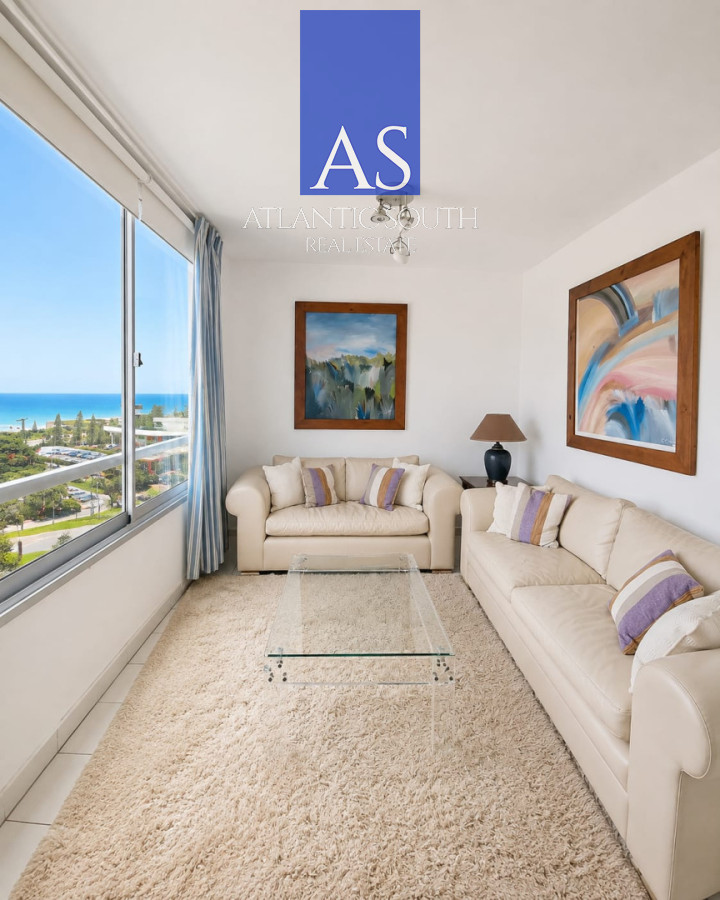 Apartamento ID.4995 - Apartamento de 2 dormitorios con parrillero propio y vista al mar en Punta del Este
