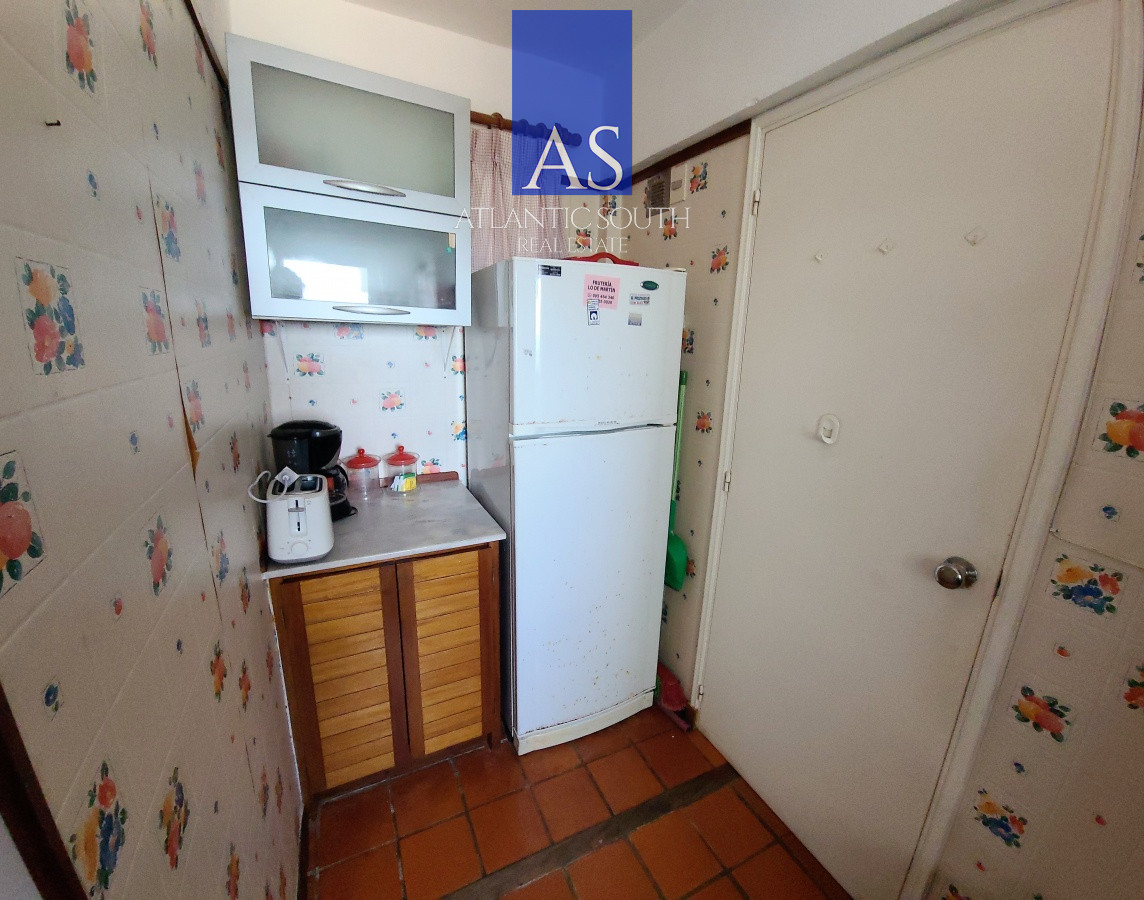 Apartamento ID.1623 - Alquiler anual Apartamento 2 dormitorios frente al mar Mansa espectacular terraza con vista