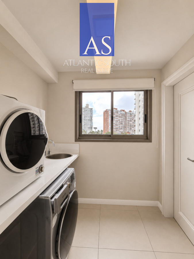 Apartamento ID.5042 - Apartamento de 2 dormitorios + dependencia completa en Imperiale II, Playa Brava