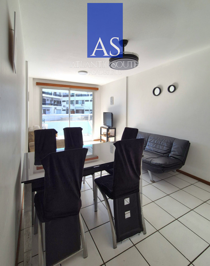Apartamento ID.4830 - Apartamento de 1 dormitorio terraza cochera cerca del mar Mansa Brava Punta del Este