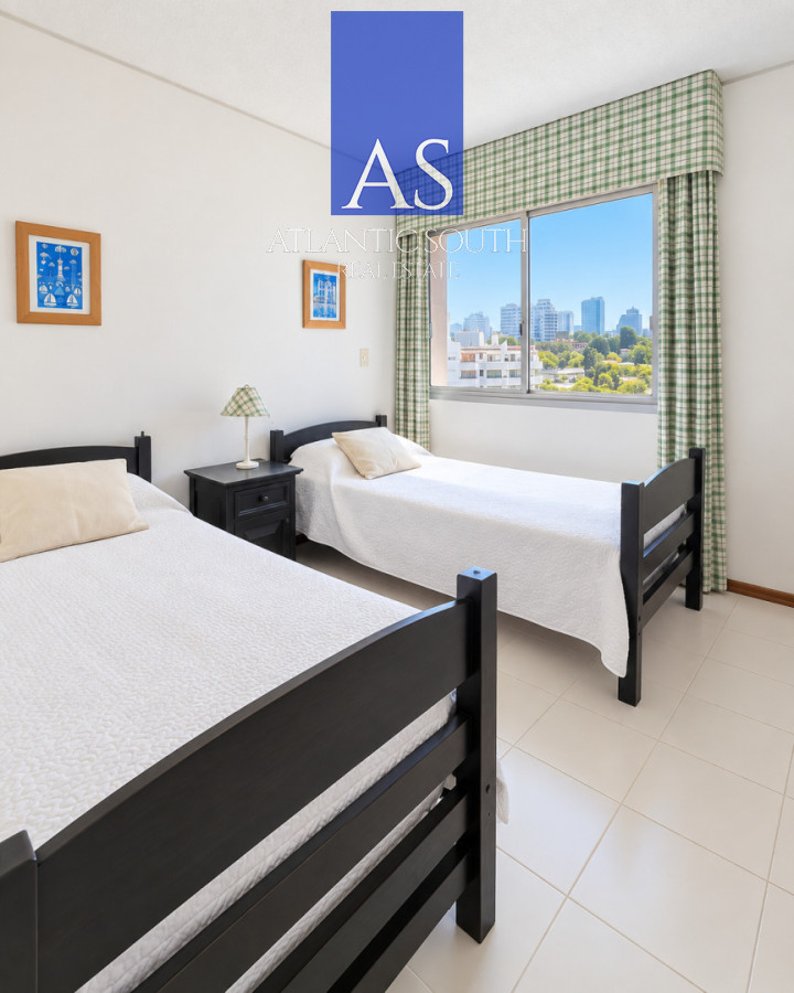 Apartamento ID.5118 -  Apartamento en venta y alquiler temporal en Punta del Este