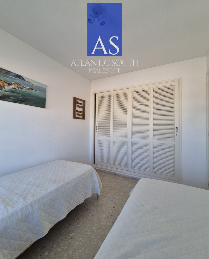 Apartamento ID.4375 - Apartamento piso alto vista espectacular en venta de 2 dormitorios + Dependencia completa en Península Puerto Punta del Este