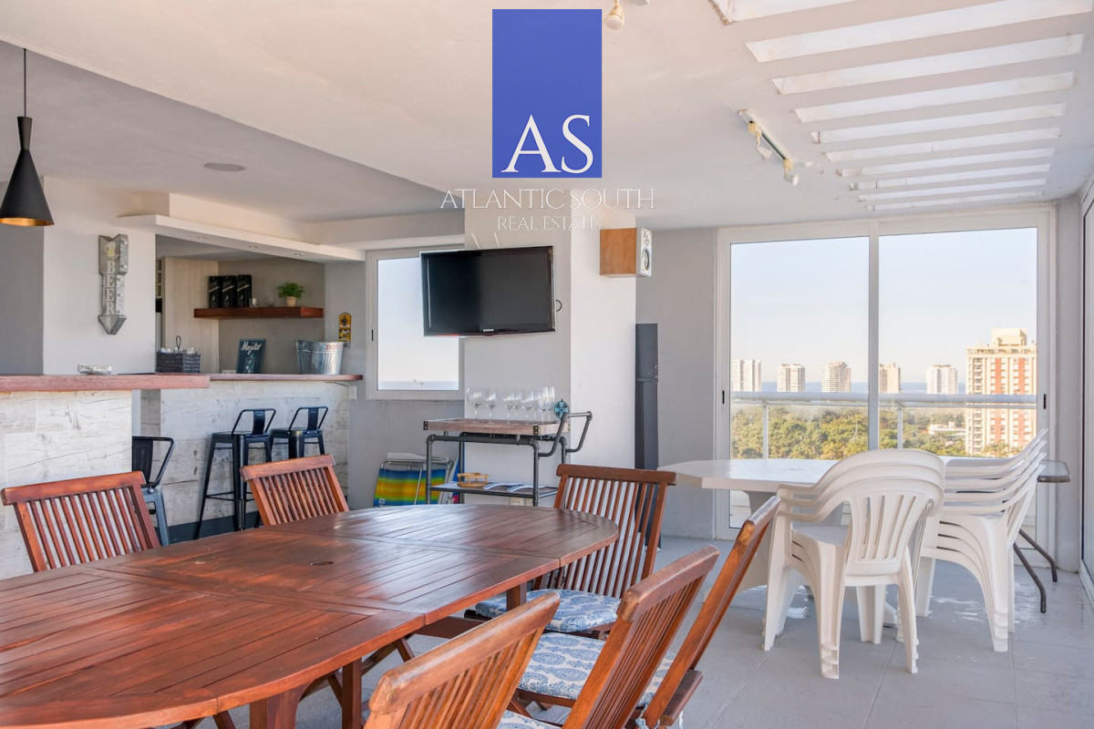 Apartamento ID.4898 - Penthouse dúplex con terrazas excepcionales y vistas panorámicas en Punta del Este