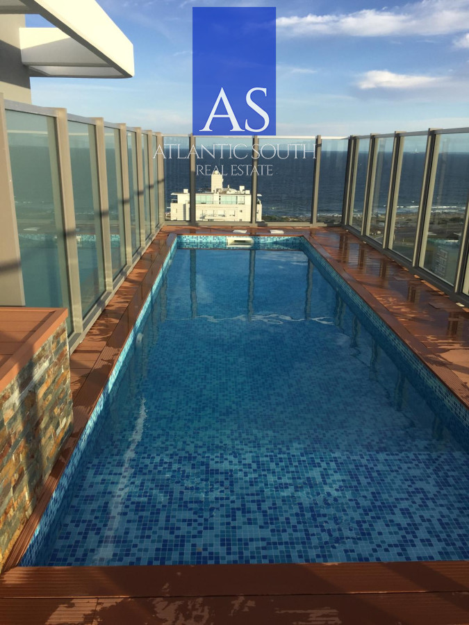 Apartamento ID.3682 - Apartamento 2 domritorios moderno en piso alto con excelentes servicios Playa Brava Punta del Este