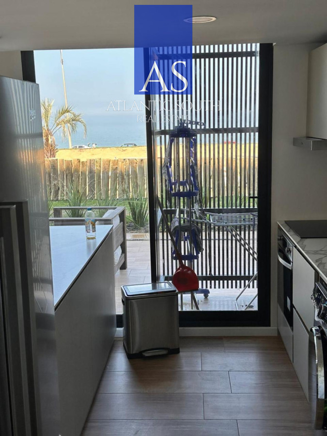 Apartamento ID.4314 - Apartamento 3 dormitorios con parrillero a estrenar garage primera linea Playa Mansa Pinares 