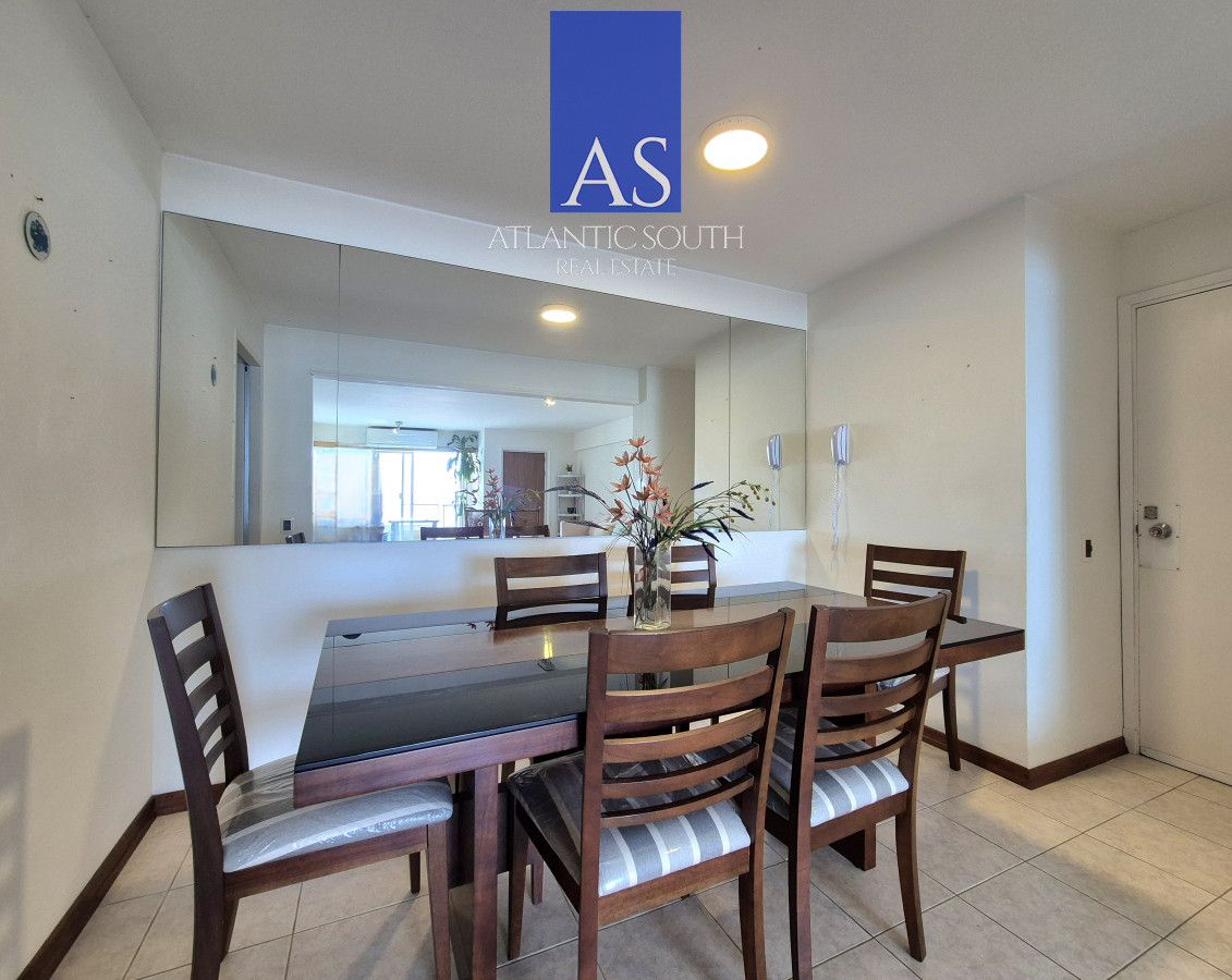 Apartamento ID.3944 - Apartamento piso alto 3 dormitorios terraza garage con vista al mar Península Punta del Este