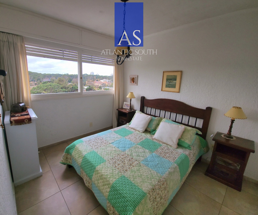 Apartamento ID.2972 - Alquiler anual y venta espectacular vista al Mar en parada 10 Playa Mansa
