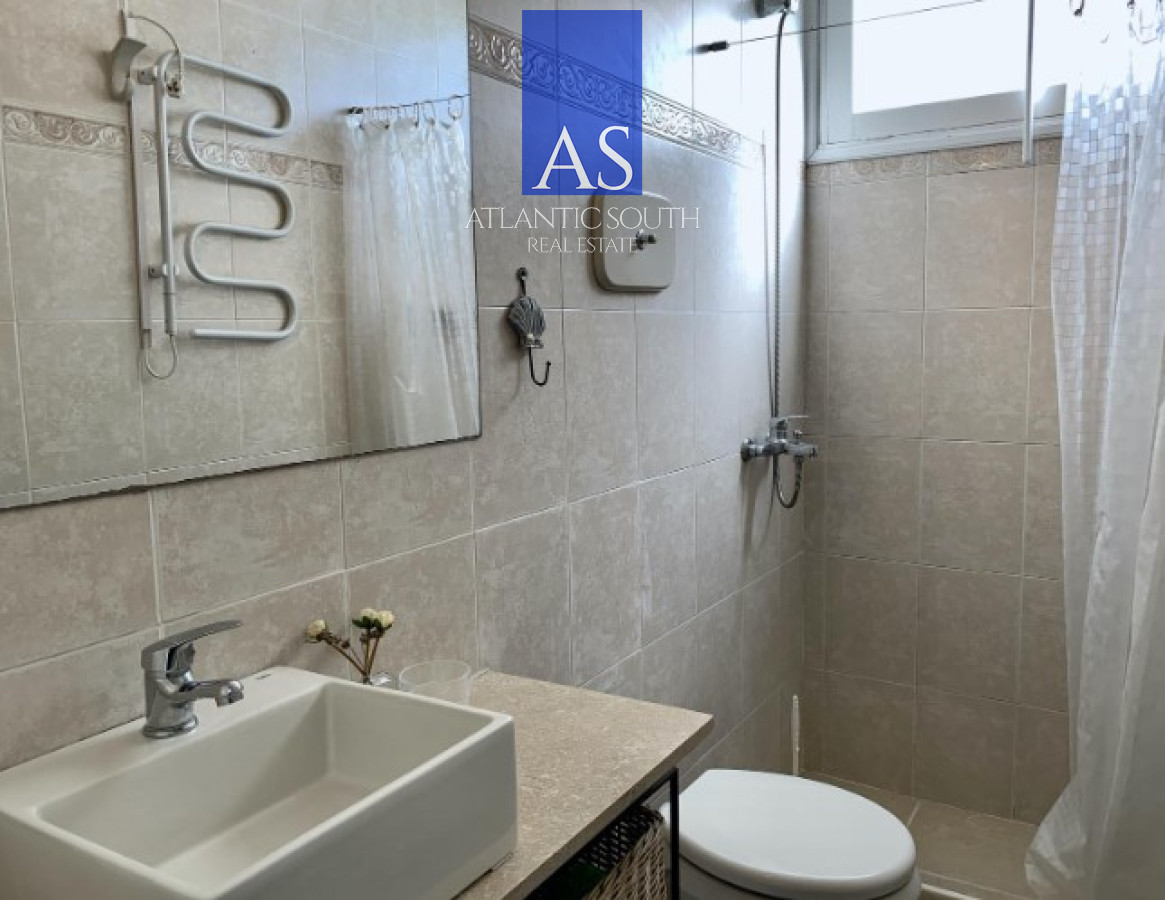 Apartamento ID.3998 - Apartamento de 2 dormitorios con vista al mar Primera Linea Playa Brava 