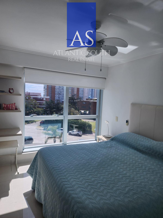 Apartamento ID.4277 - Apartamento de 2 dormitorios con parrillero propio y servicios en Playa Mansa 