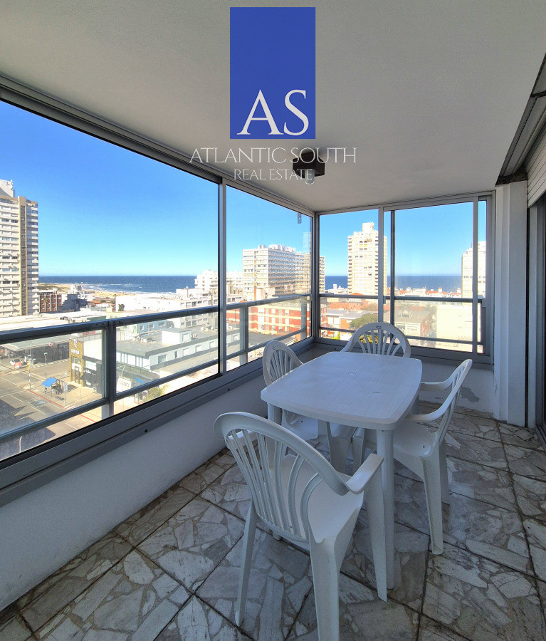 Apartamento ID.4375 - Apartamento piso alto vista espectacular en venta de 2 dormitorios + Dependencia completa en Península Puerto Punta del Este