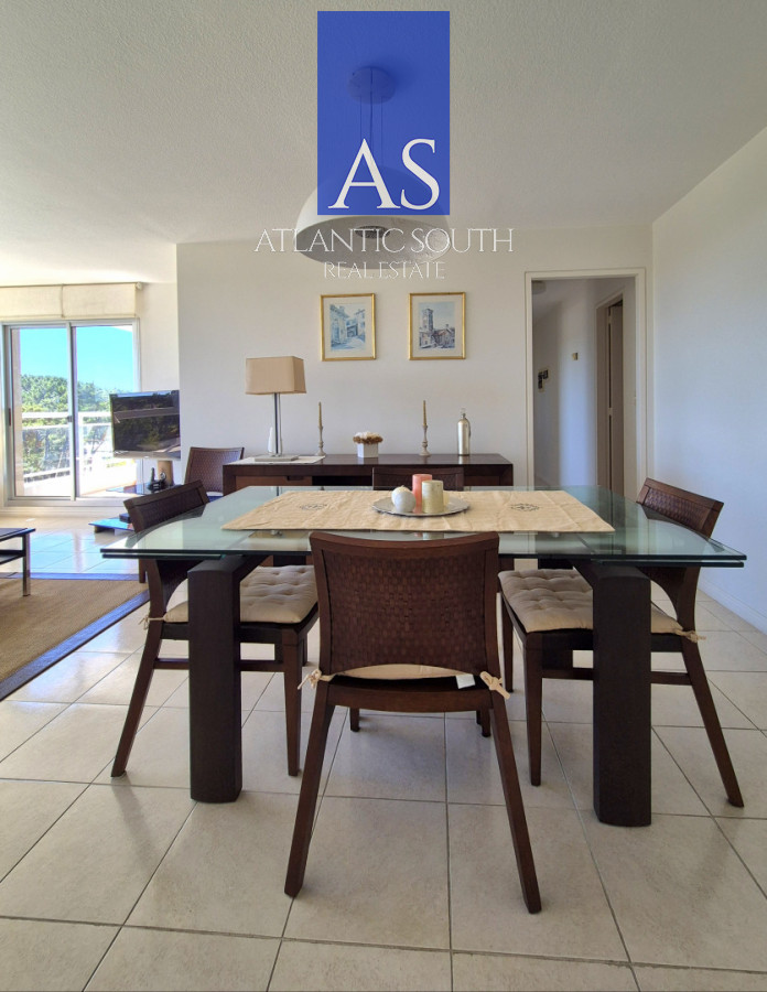 Apartamento ID.4549 - Apartamento de 3 dormitorios terraza garage piscina Punta Shopping Punta del Este
