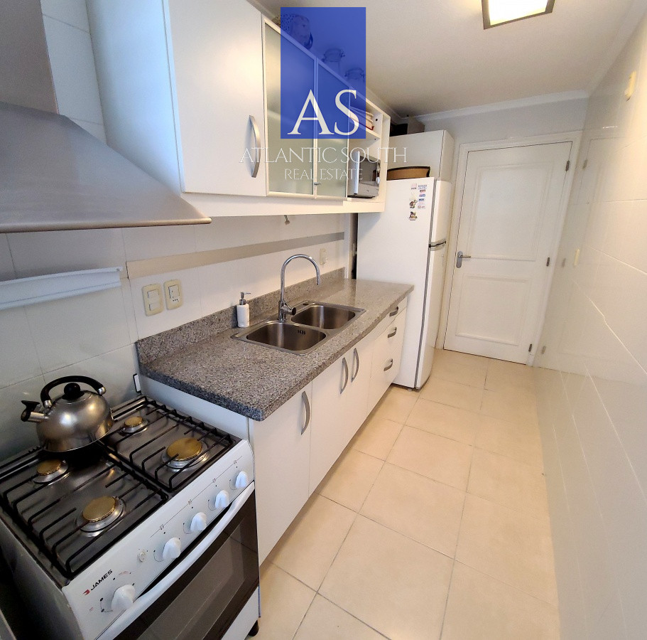 Apartamento ID.1768 - Oportunidad dormitorios en torre de categoría Playa Brava