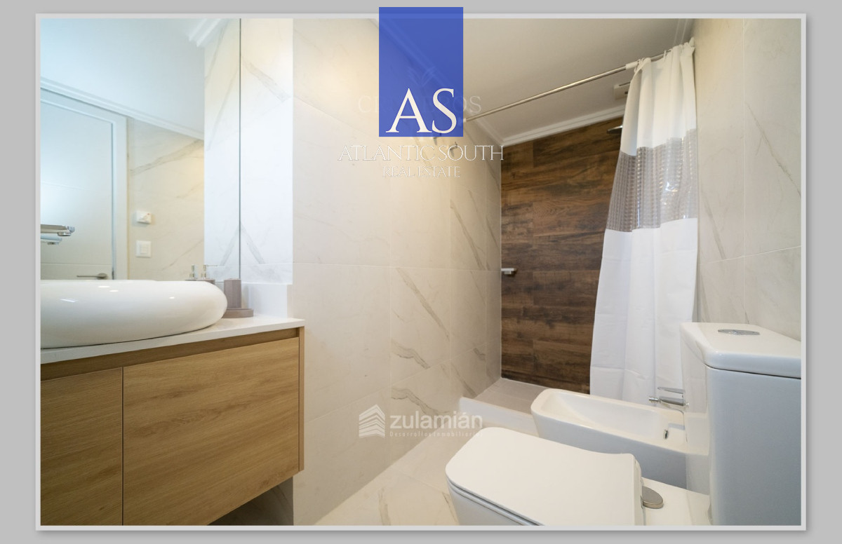 Apartamento ID.3674 - Apartamento 2 dormitorios con parrillero y vista frente al mar a estrenar Playa Mansa Pinares Punta del Este