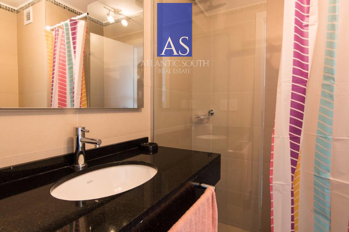 Apartamento ID.3682 - Apartamento 2 domritorios moderno en piso alto con excelentes servicios Playa Brava Punta del Este