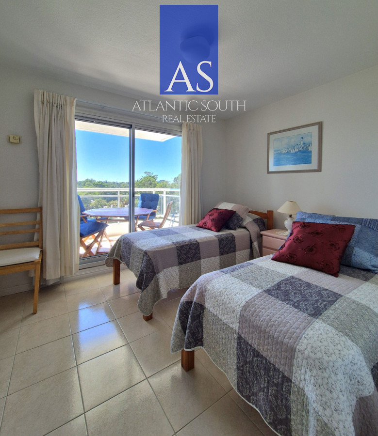 Apartamento ID.4549 - Apartamento de 3 dormitorios terraza garage piscina Punta Shopping Punta del Este
