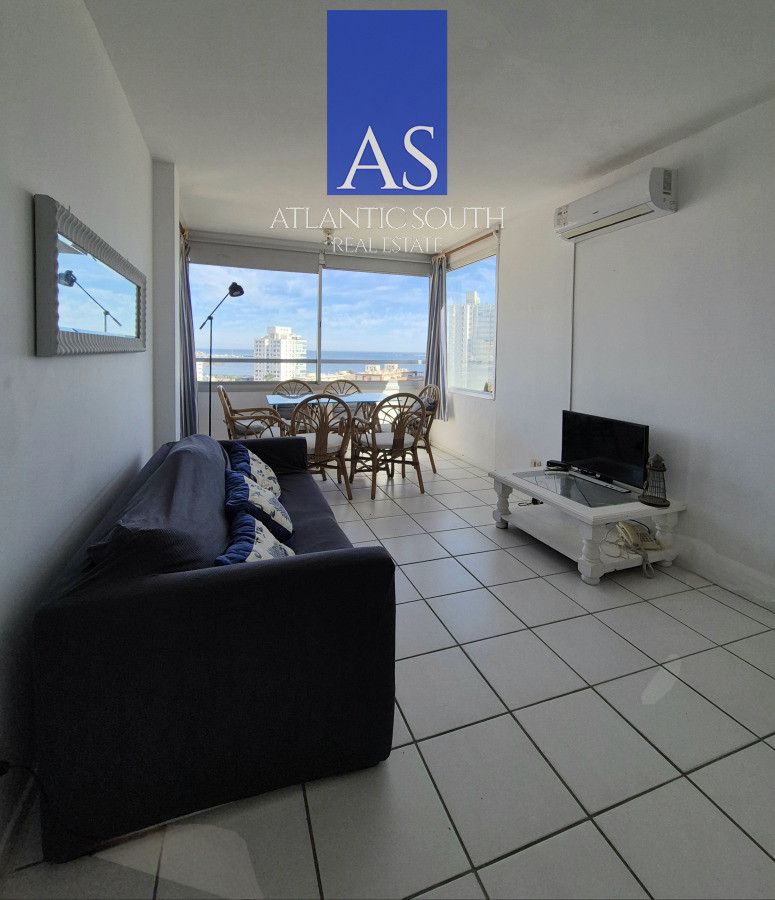 Apartamento ID.4422 - Penthouse 2 dormitorios con vista al mar garage Playa Mansa y Brava Punta del Este