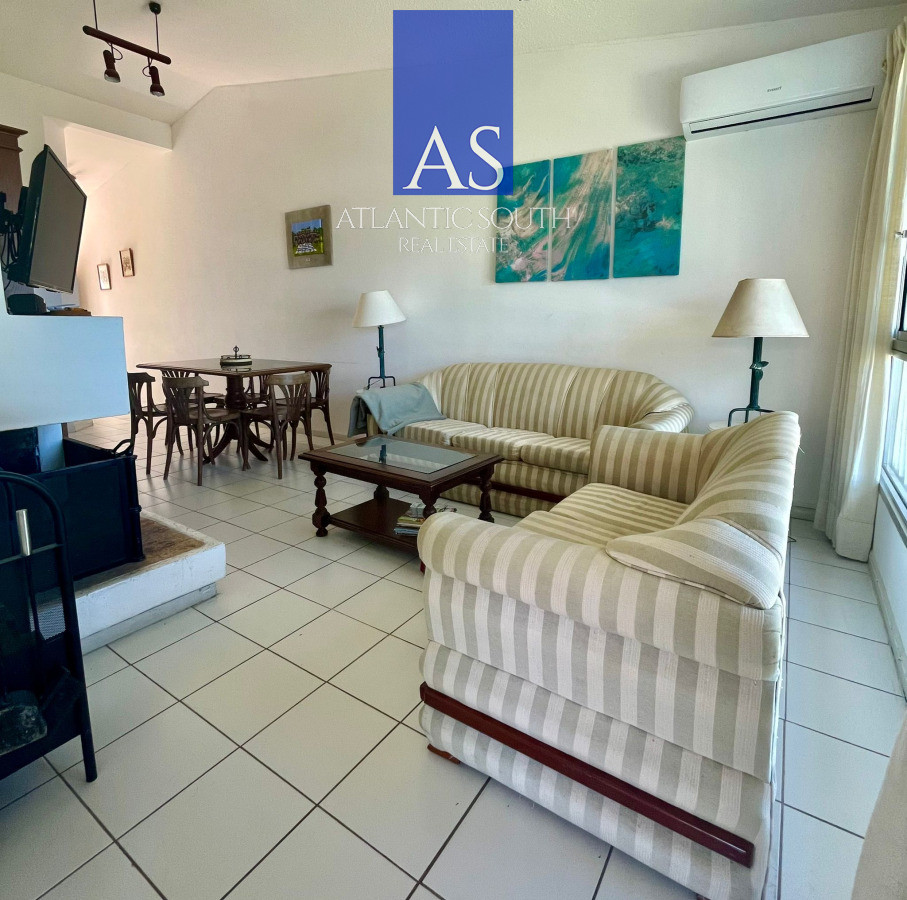 Apartamento ID.4407 - Apartamento de 3 dormitorios con parrillero y estufa a leña Playa Mansa 