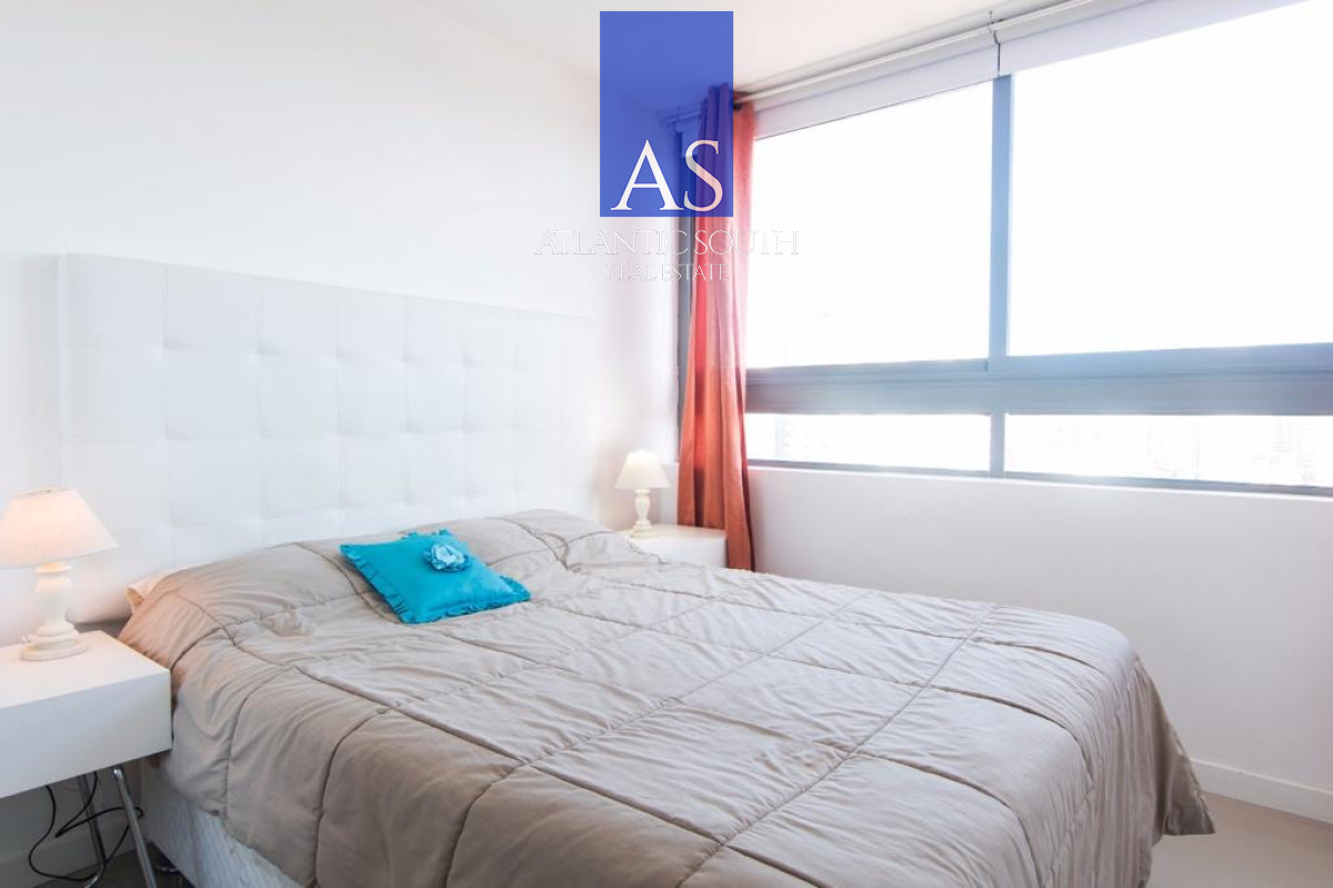 Apartamento ID.3682 - Apartamento 2 domritorios moderno en piso alto con excelentes servicios Playa Brava Punta del Este