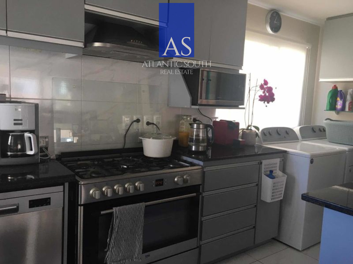 Apartamento ID.3994 - Apartamento frente al mar 3 dormitorios Playa Mansa Pinares Punta del Este