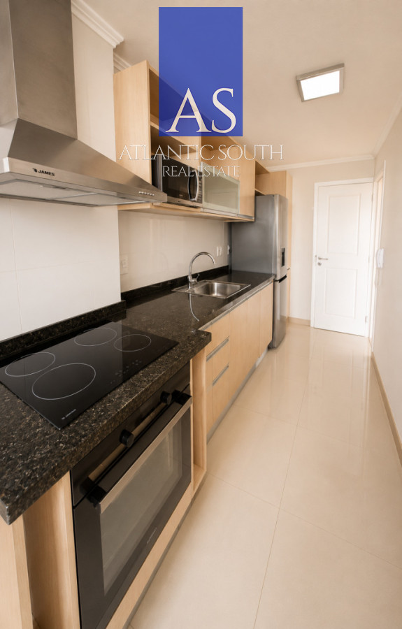 Apartamento ID.4872 - Piso Alto Esquinero en Place Lafayette con Vista al Mar y la Península
