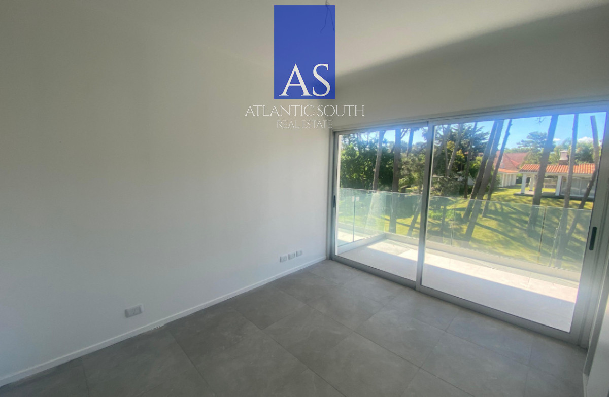 Apartamento ID.4154 - Apartamento de 2 dormitorios a pasos de Playa Mansa 