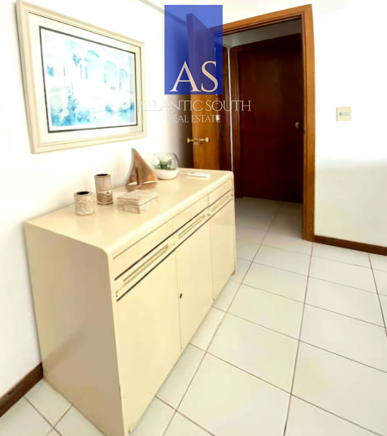 Apartamento ID.4093 - Apartamento de 2 dormitorios con vista al mar y garage en Península
