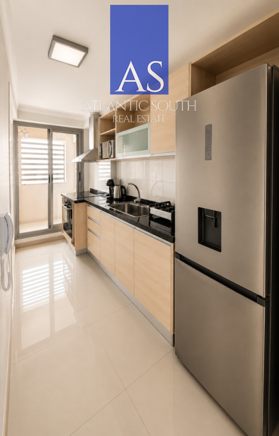 Apartamento ID.4872 - Piso Alto Esquinero en Place Lafayette con Vista al Mar y la Península