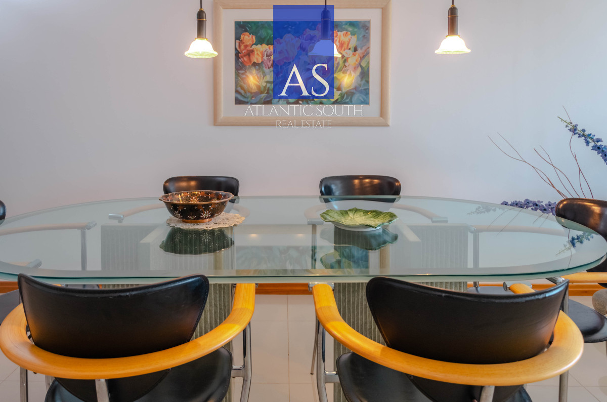 Apartamento ID.4142 - Apartamento de 2 dormitorios con vista al mar Punta del Este 