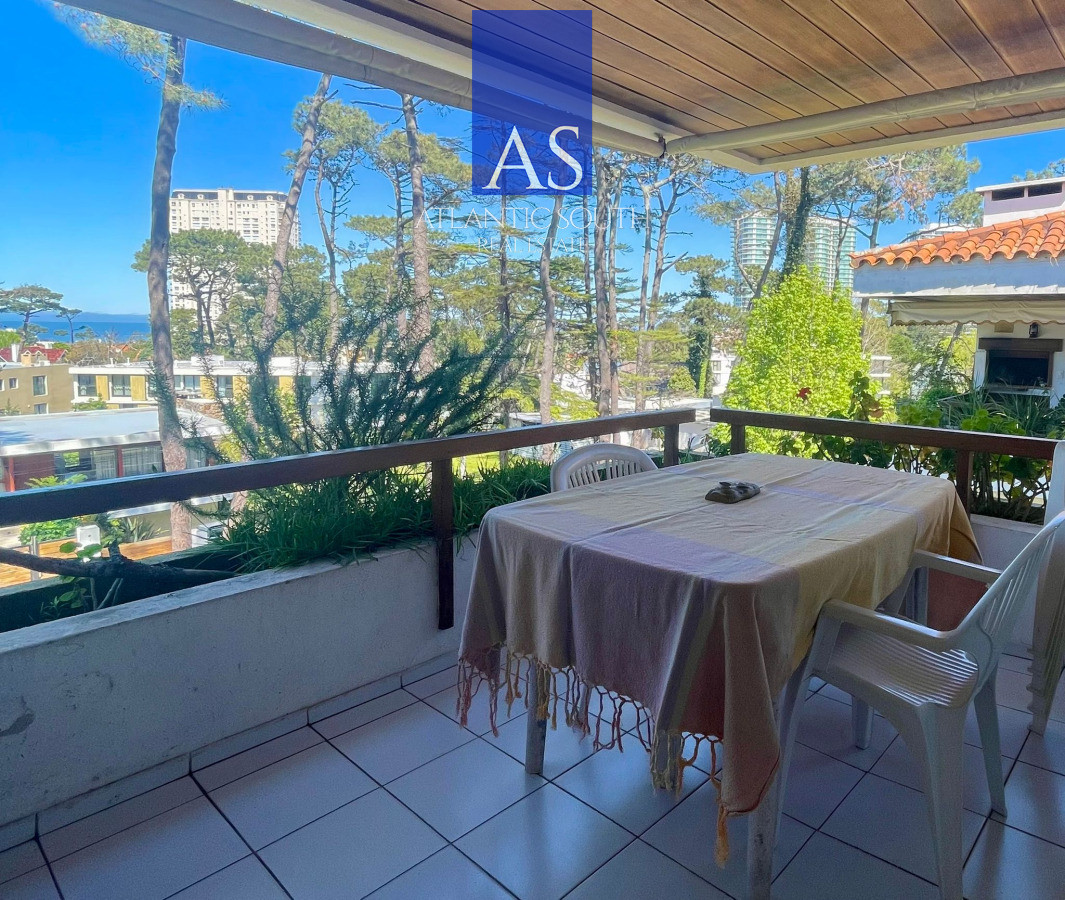 Apartamento ID.4407 - Apartamento de 3 dormitorios con parrillero y estufa a leña Playa Mansa 