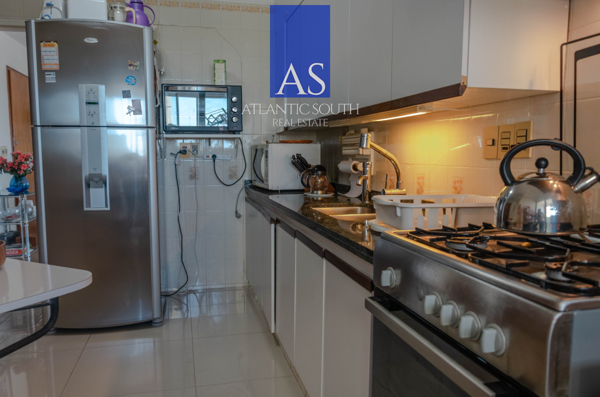 Apartamento ID.4142 - Apartamento de 2 dormitorios con vista al mar Punta del Este 