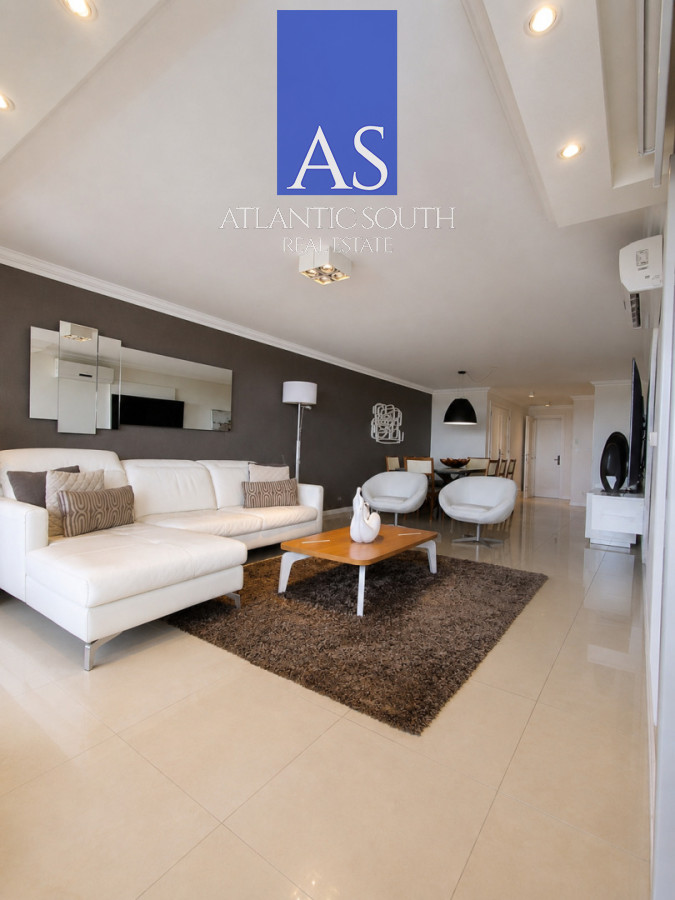 Apartamento ID.5042 - Apartamento de 2 dormitorios + dependencia completa en Imperiale II, Playa Brava